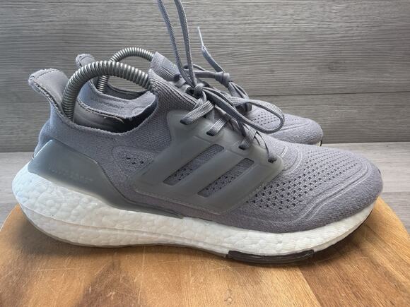 Adidas UltraBoost 21 Running Shoes Grey / White FY0381. Men’s 8.5 main image 4